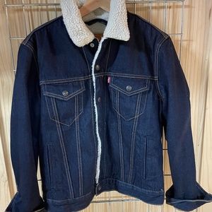 Levi’s Sherpa lined jacket